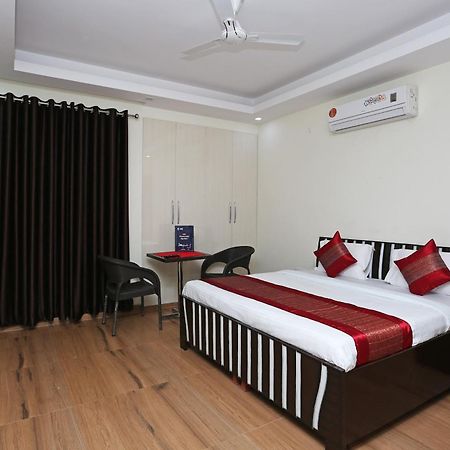 Hotel O Maira Homes Faridabad Buitenkant foto