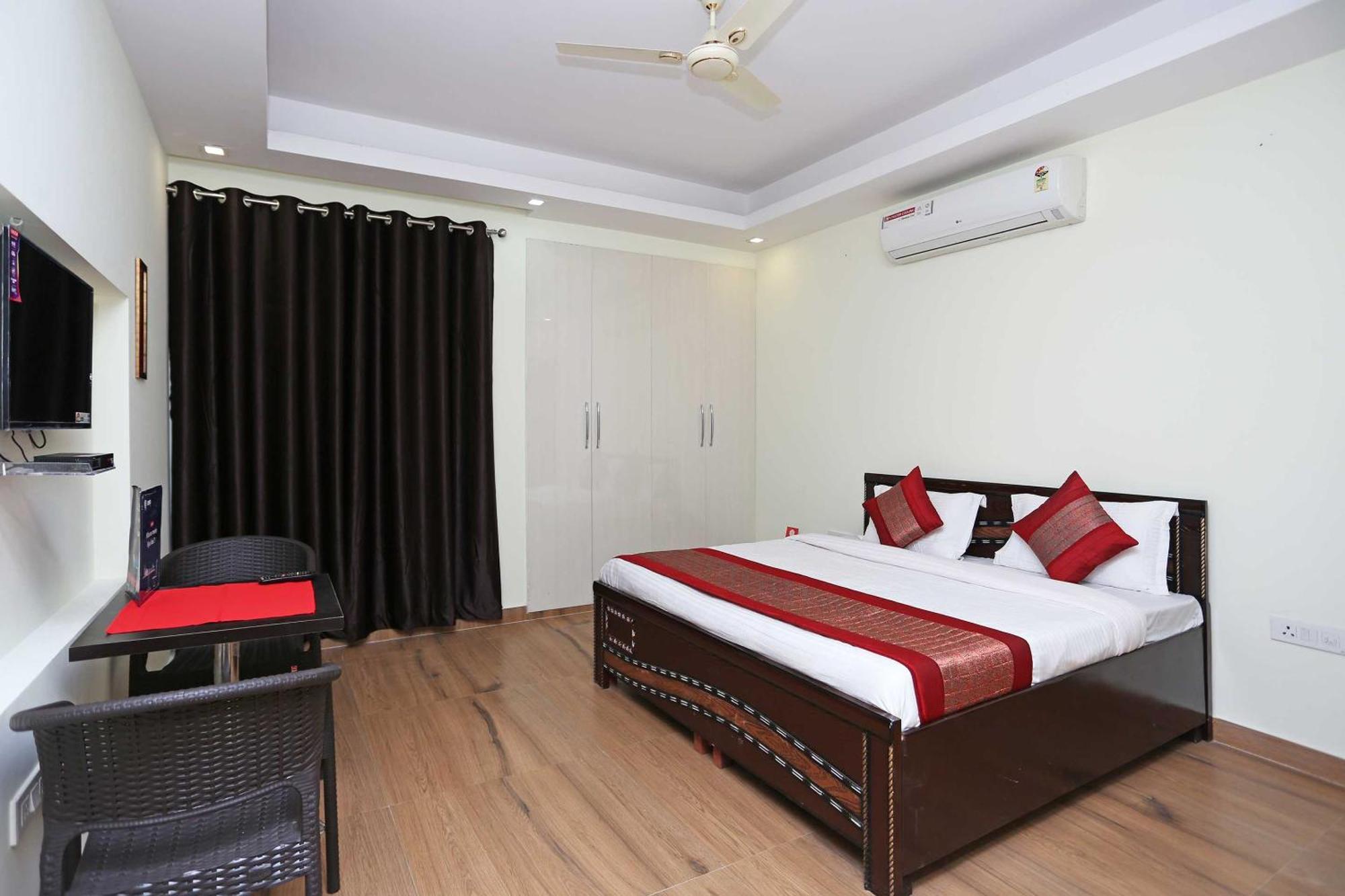 Hotel O Maira Homes Faridabad Buitenkant foto