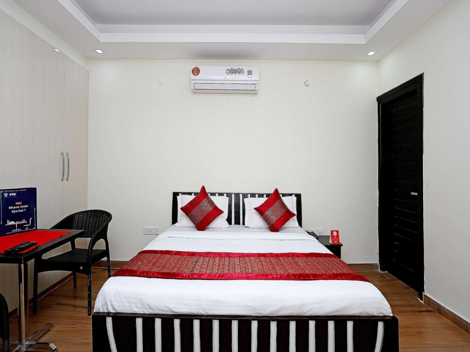 Hotel O Maira Homes Faridabad Buitenkant foto
