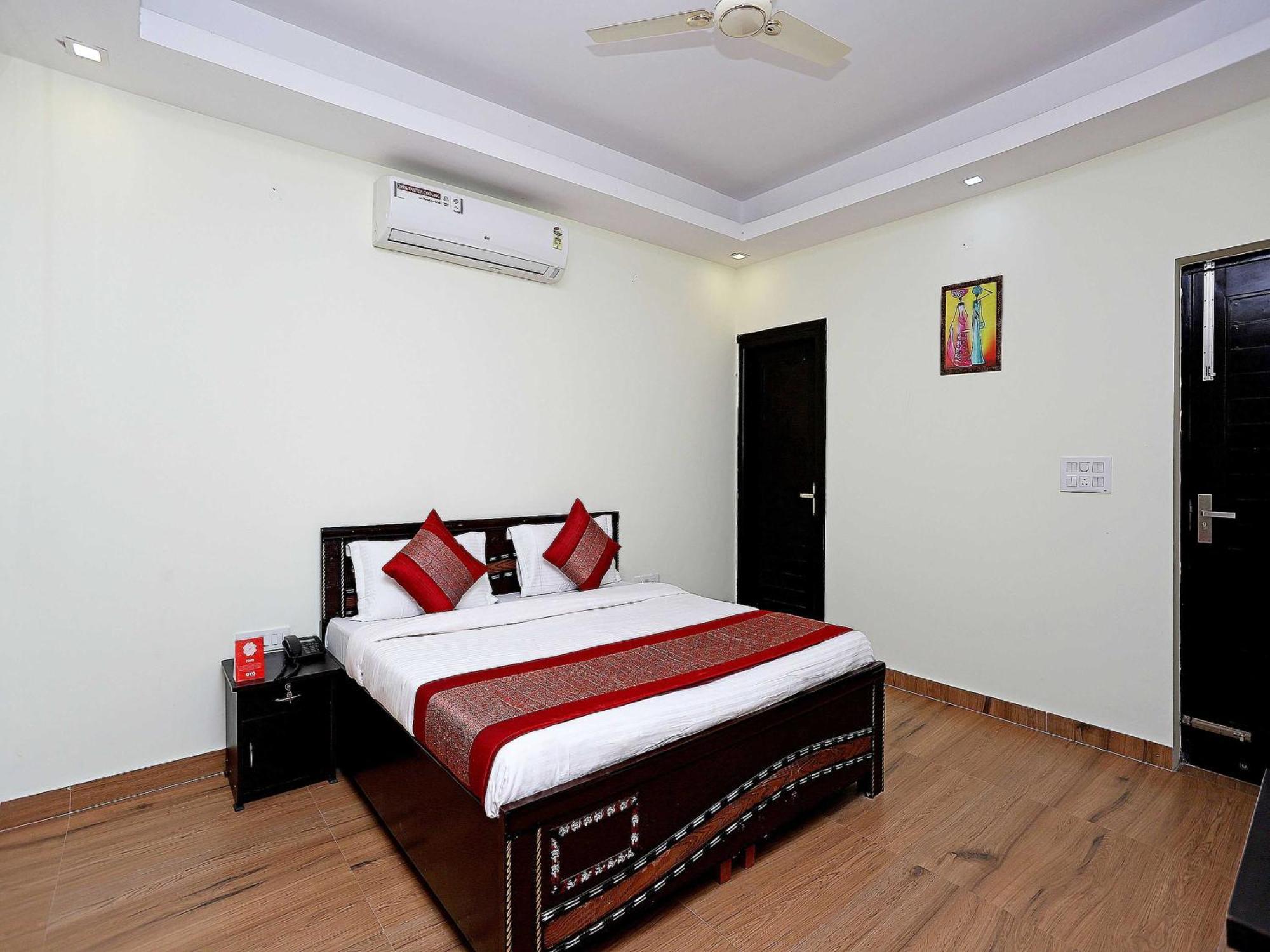Hotel O Maira Homes Faridabad Buitenkant foto