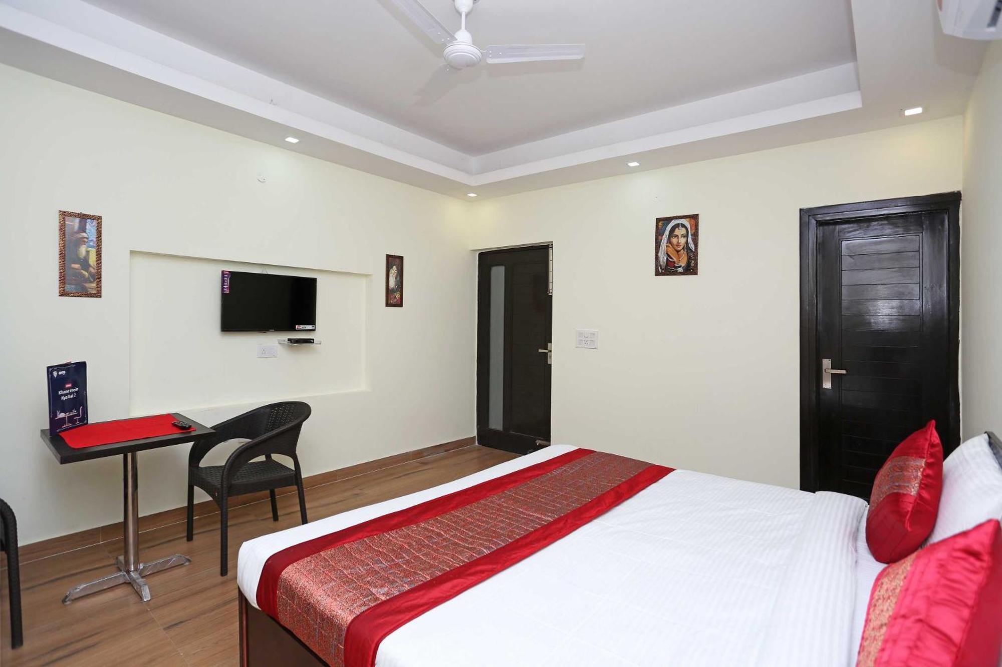 Hotel O Maira Homes Faridabad Buitenkant foto