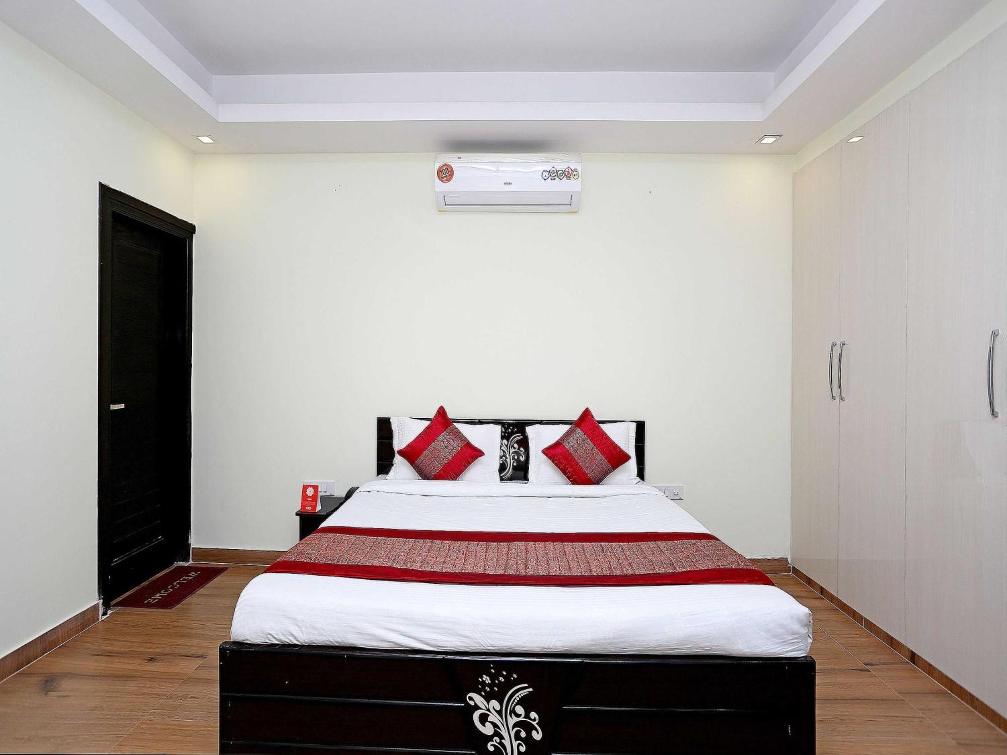 Hotel O Maira Homes Faridabad Buitenkant foto