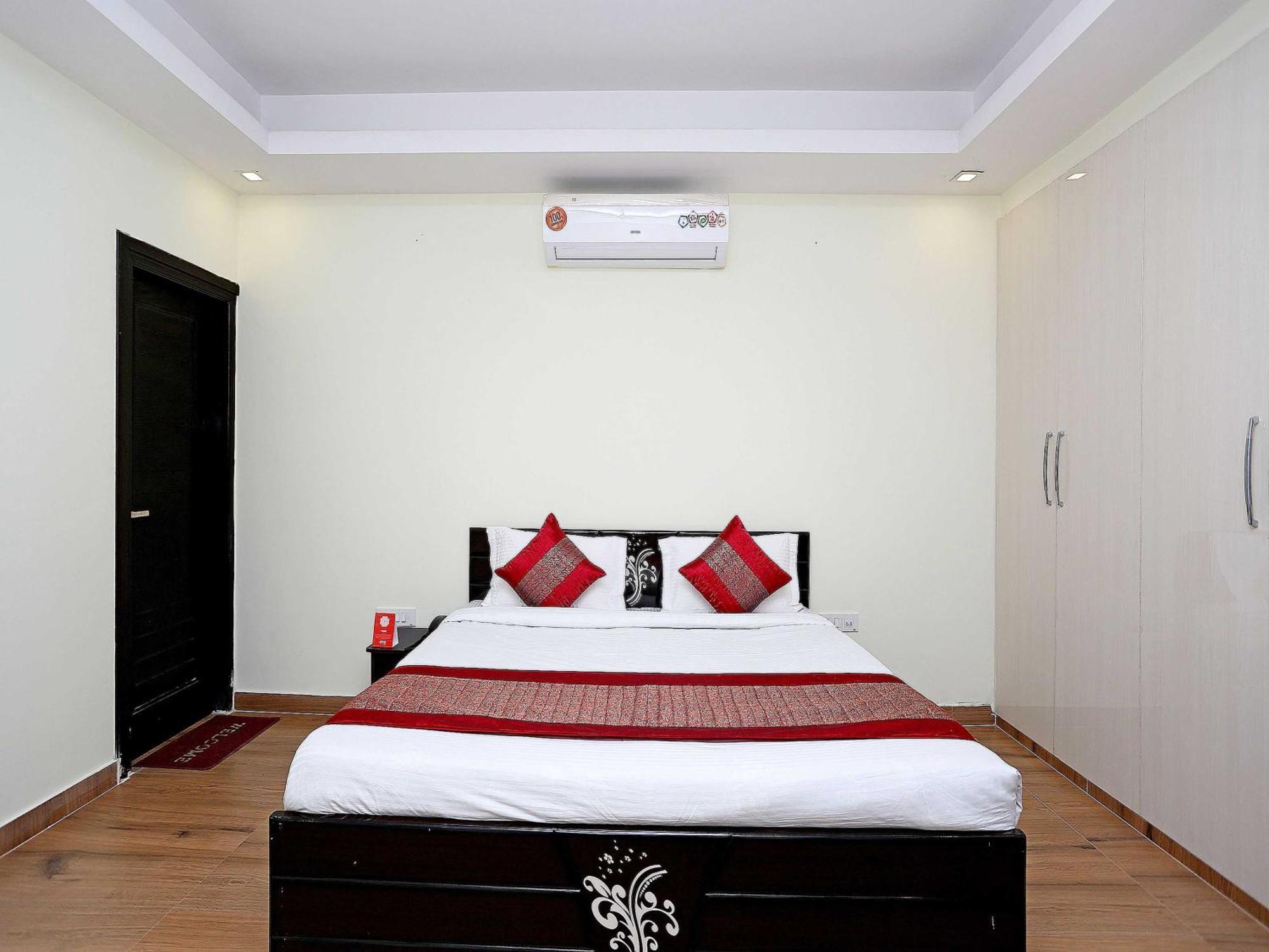 Hotel O Maira Homes Faridabad Buitenkant foto