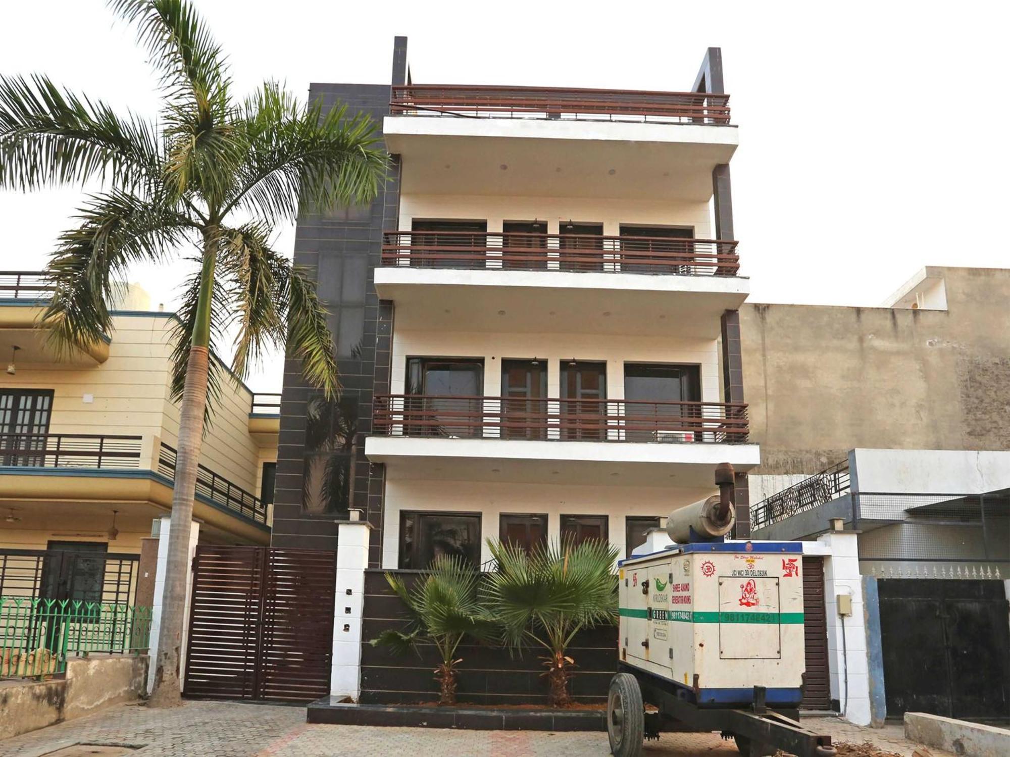 Hotel O Maira Homes Faridabad Buitenkant foto