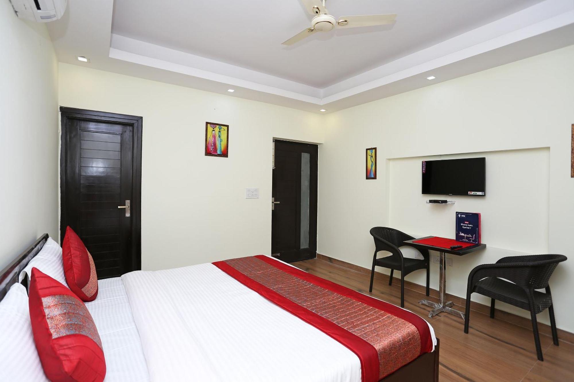 Hotel O Maira Homes Faridabad Buitenkant foto