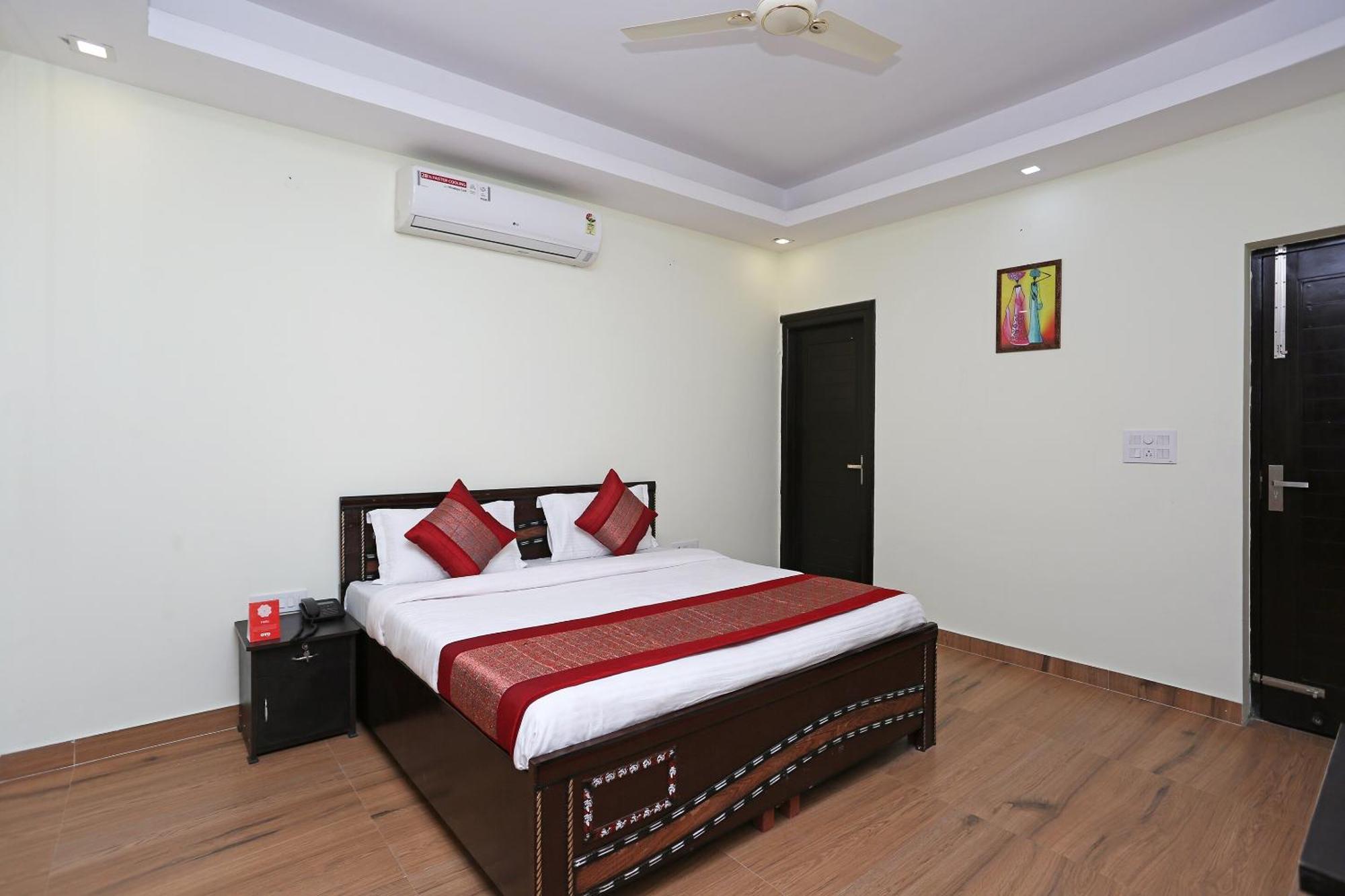 Hotel O Maira Homes Faridabad Buitenkant foto