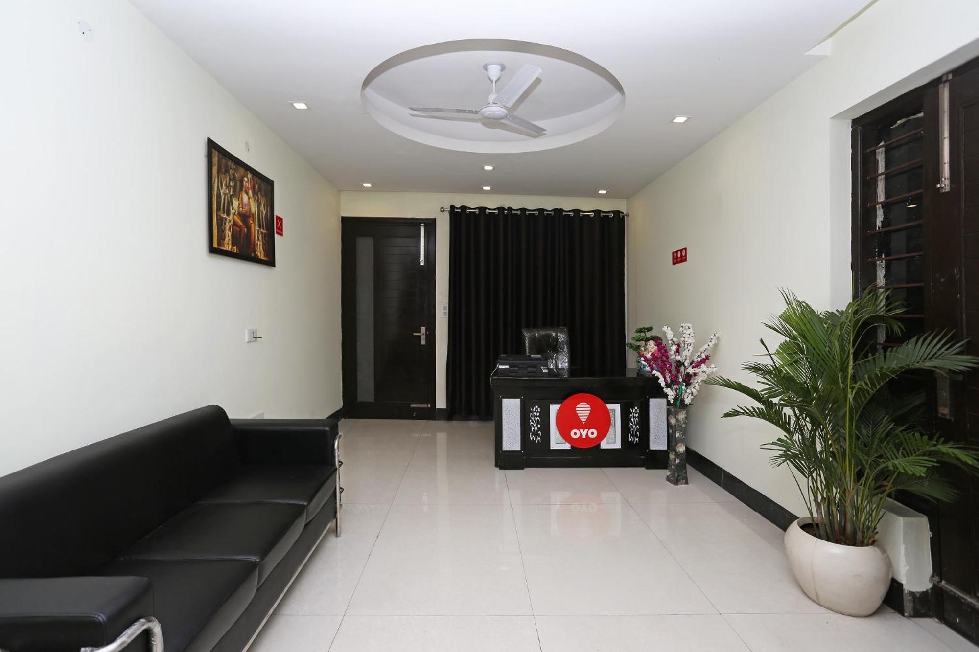 Hotel O Maira Homes Faridabad Buitenkant foto